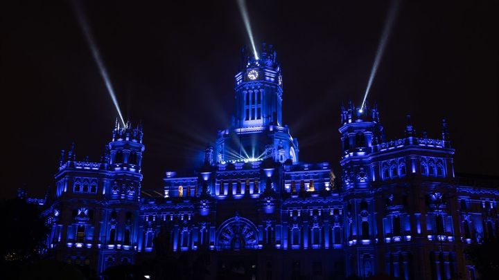 El Palacio de Cibeles durante el Festival Internacional de la Luz, ‘LuzMadrid’ / EUROPA PRESS