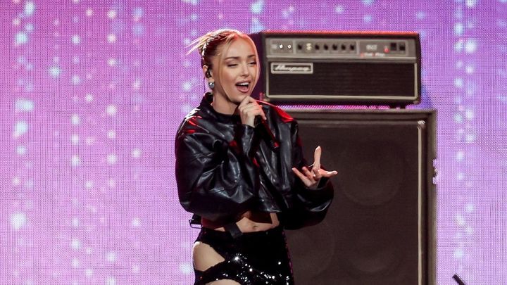 Ana Mena durante un concierto / EUROPA PRESS