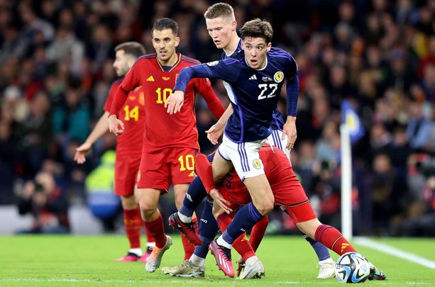 Ceballos ante Escocia / EFE