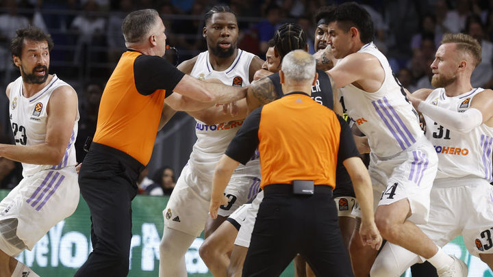 Pelea en el Real Madrid - Partizán / EFE