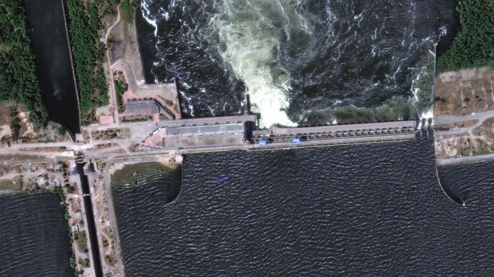 Voladura de la Presa de Nueva Kajovka / EFE