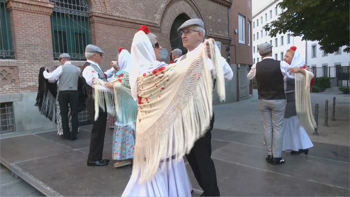 Concurso de chotis por la Virgen de la Paloma / Madrid Directo