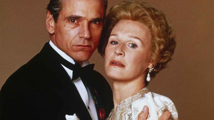 Jeremy Irons y  GlennClose en 'El misterio Von Bülow' / Telemadrid
