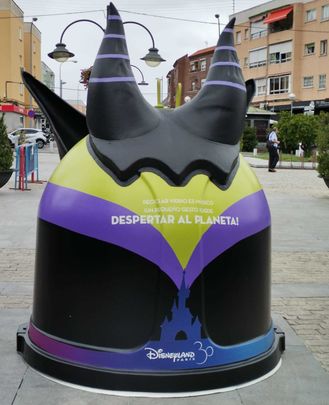 Contenedor de reciclaje en Majadahonda / TWITTER