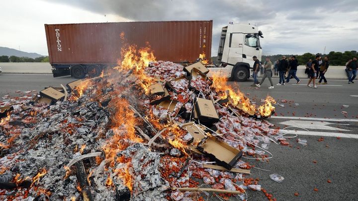 Los bodegueros franceses protestan contra las importaciones españolas / EUROPA PRESS