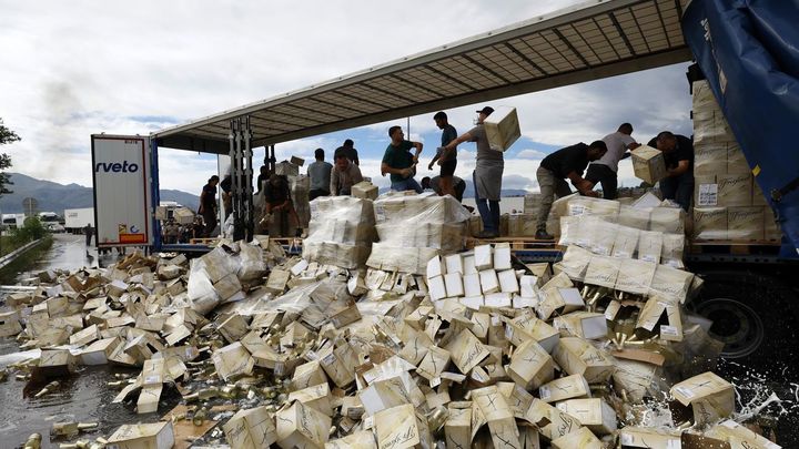 Los bodegueros franceses protestan contra las importaciones españolas / EUROPA PRESS