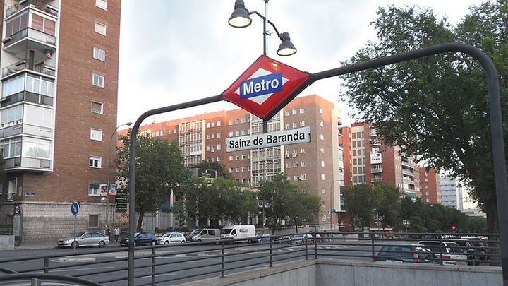 Estación de Metro de Sainz de Baranda / LUIS GARCÍA