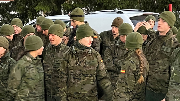 La princesa Leonor participa en ejercicios de montaña y esquí en el Pirineo aragonés / casa
