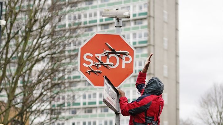 Un hombre roba la última obra de Banksy / Europa Press