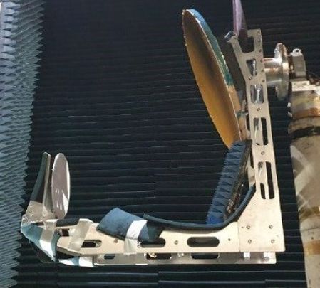 Prototipo a escala 1:2 de la antena ideada por los investigadores / UPM