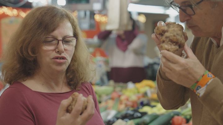Marta López, frutera / Telemadrid