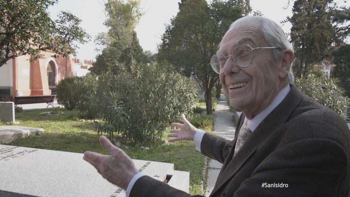 David, encargado del cementerio / Telemadrid
