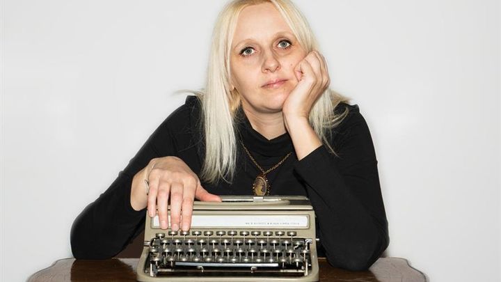 Desy Icardi / Desy Icardi