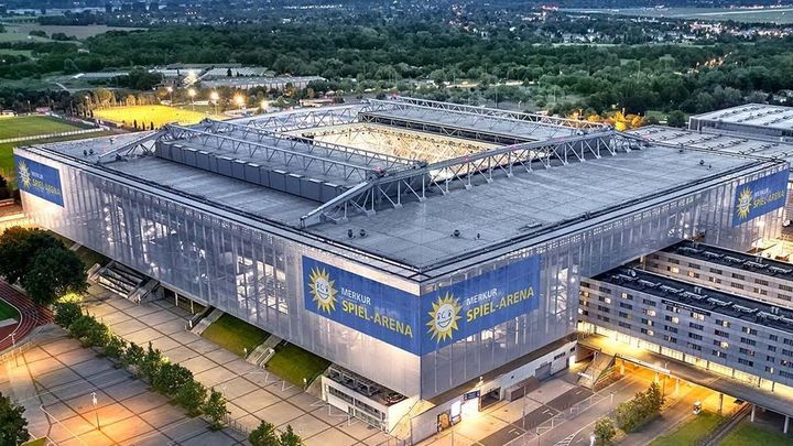 Merkur Spiel Arena / Merkur Spiel Arena