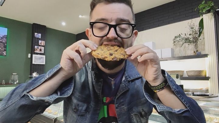 Merienda en 'Pastelería Madre Mía' / Telemadrid