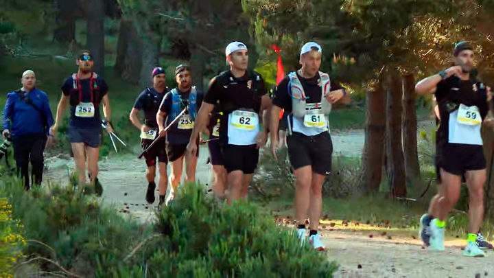 La travesía cívico-militar del Escorial, una prueba dura con 52,1 kilómetros a través de la sierra madrileña / REDACCIÓN