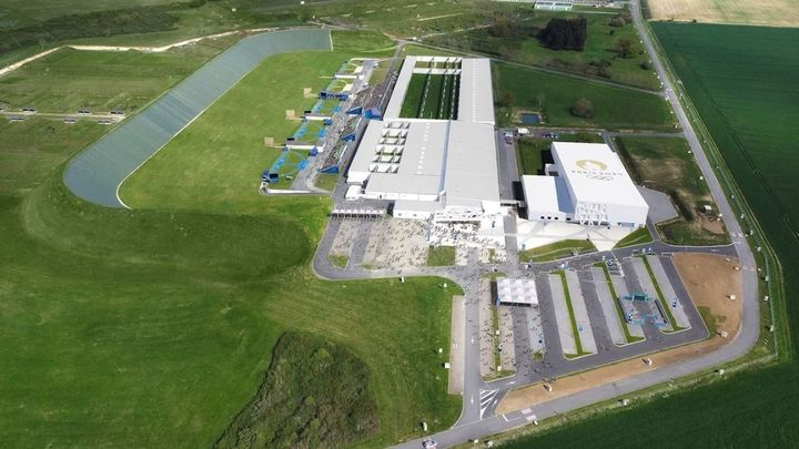 Centro de Tiro de Chateauroux / .