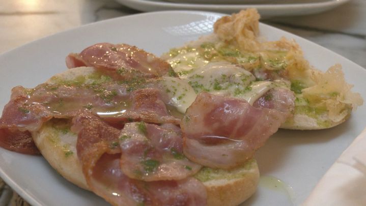 Desayuno en 'El Rincón de Hernani' / Telemadrid