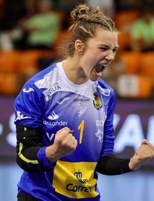 Nicole Wiggins / Twitter