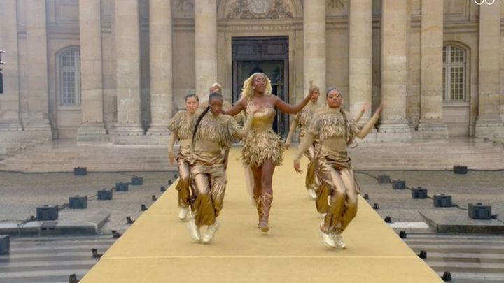 Aya Nakamura en París / Twitter