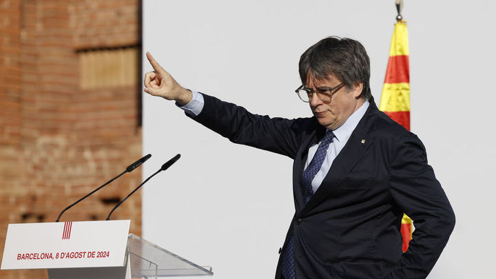 Puigdemont, tras su discurso en Barcelona / EFE