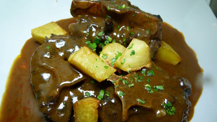 Rabo de buey / Casa Alberto