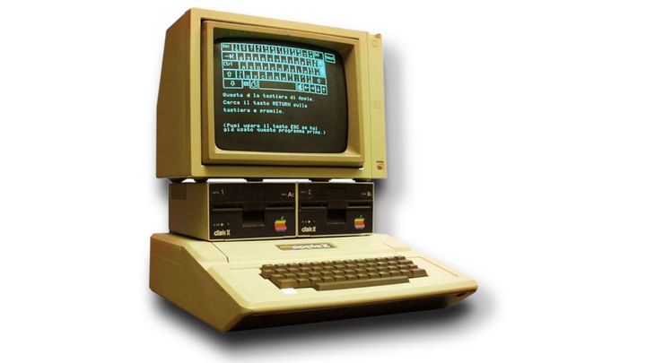 Apple II en el Museo de Informática García Santesmases / Museo de Informática García Santesmases |UCM