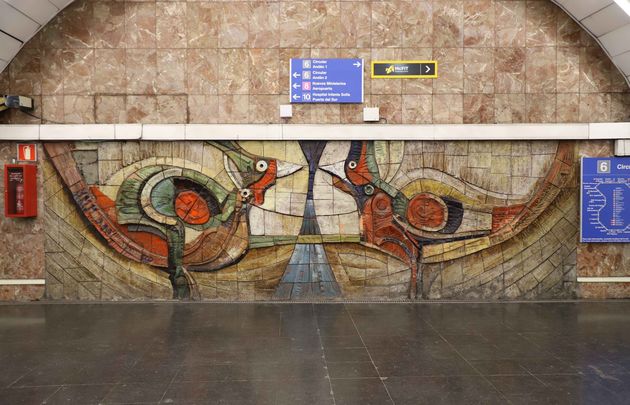 Uno de los murales artísticos que se puede ver en el Metro de Madrid / METRO DE MADRID