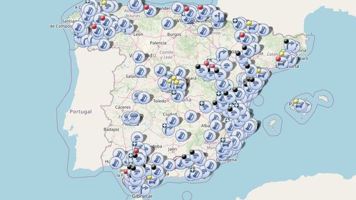 El mapa de las carreteras cortadas por la DANA / DGT