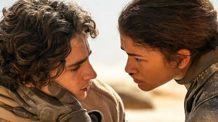 Zeendaya y Timothée Chalamet en 'Dune: Parte Dos' / WARNER