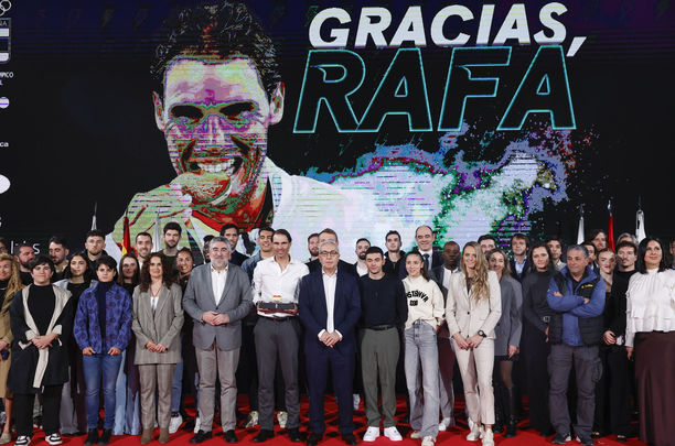 Deportistas españoles arropan a Rafa Nadal / efe