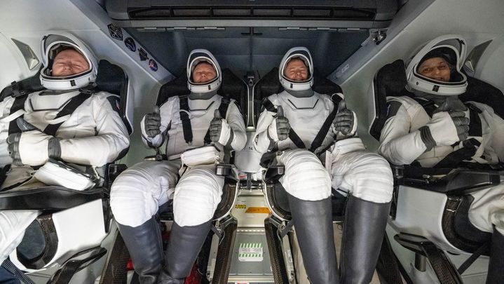 Los astronautas Barry Wilmore y Sunita Williams regresan a la Tierra en una cápsula de SpaceX tras pasar más de nueve meses en la Estación Espacial Internacional (EEI) / NASA