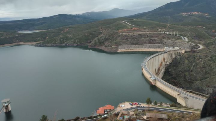 Embalse de El Atazar / CMT
