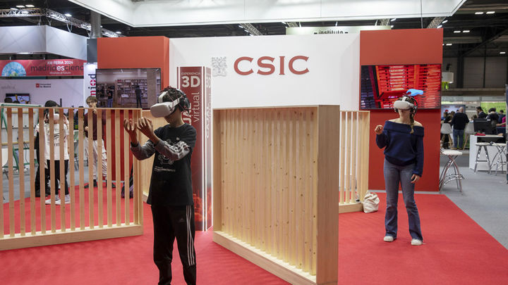 Realidad Virtual en el stand del CSIC de 2023 / CSIC