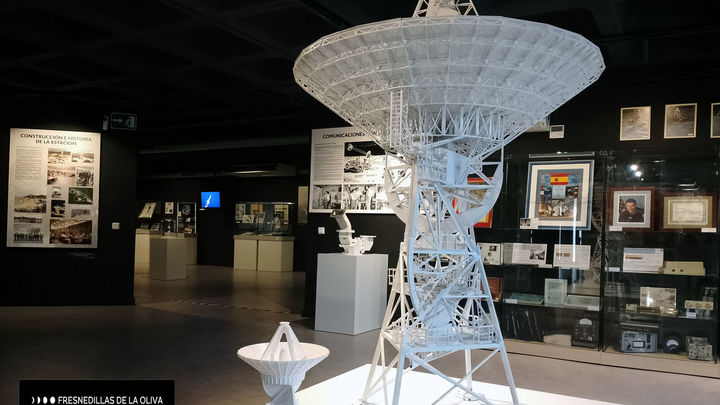 Museo Lunar de Fresnedillas de la oliva / MUSEO LUNAR