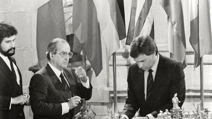 Firma del tratado de adhesión a la Comunidad europea / Telemadrid