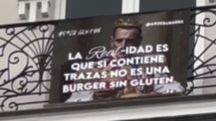 Lona publicitaria Madrid Ardemos / REDACCIÓN