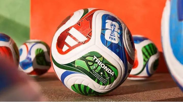 Balon Trionda / FIFA