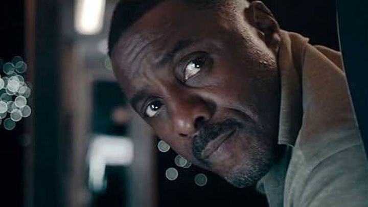 Secuestro en el aire / Enseriados