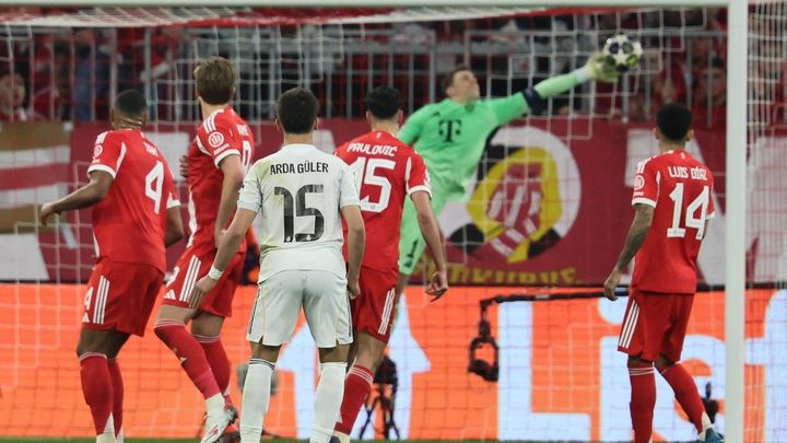 Guler marca de falta / EFE