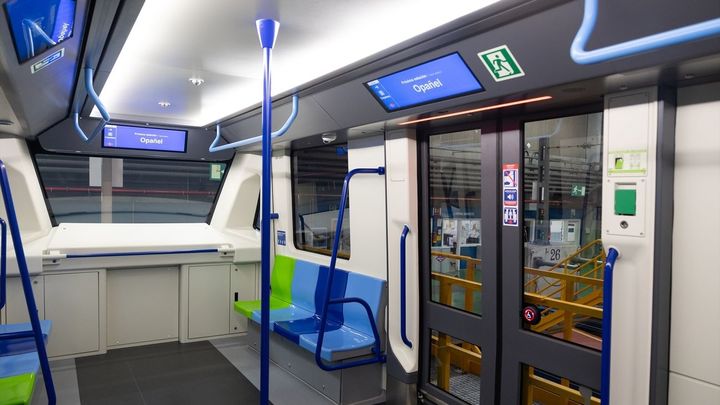 Detalle del primer tren automático que prestará servicio en la Línea 6 de Metro / EUROPA PRESS